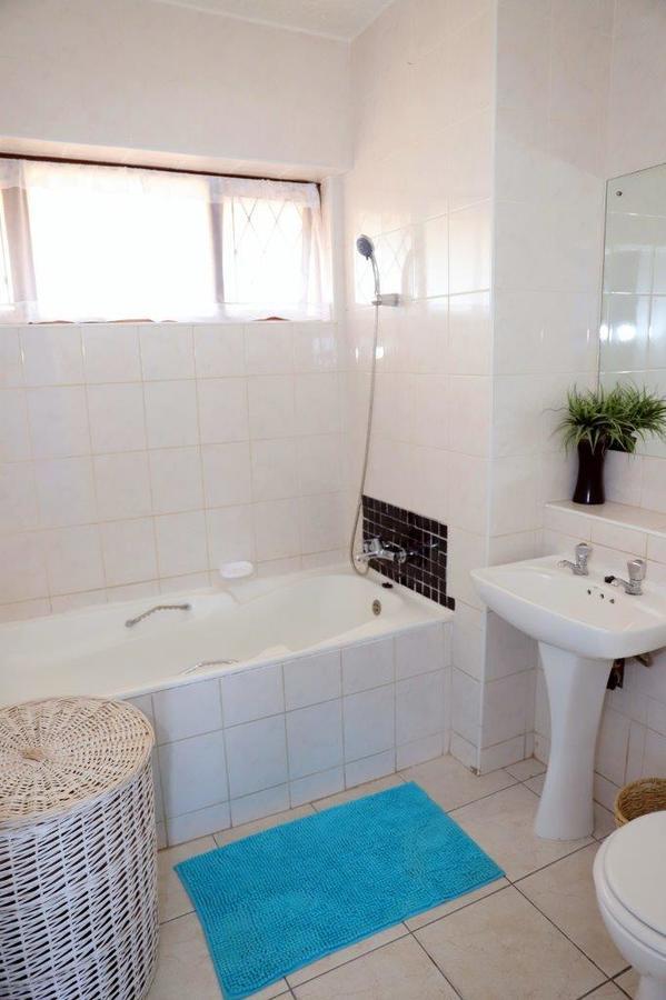 Sea Wave Holidays - Stella Maris Amanzimtoti Eksteriør billede